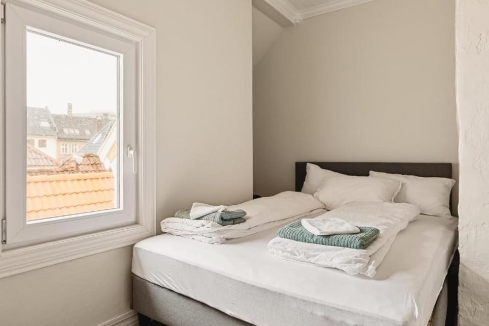 Heimby Homes - Large Top Floor Apartment Apartment in Bergen