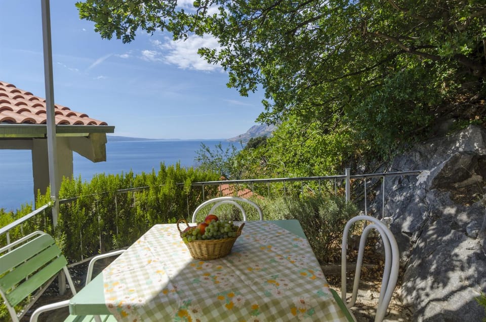 Seating area, Sea view