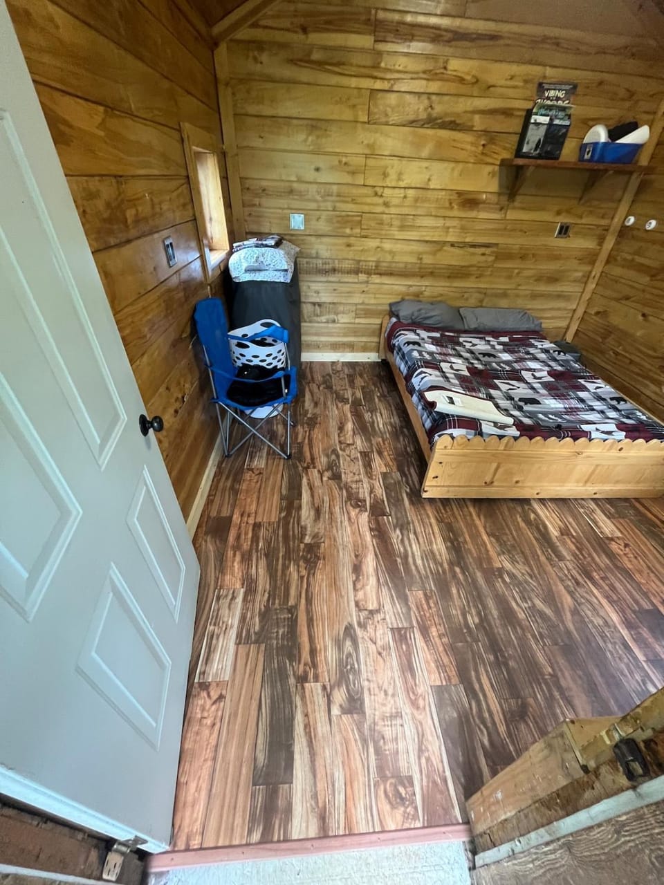 Bass Farm Twin Lakes Couples Dry Cabin Cabin in Big Lake