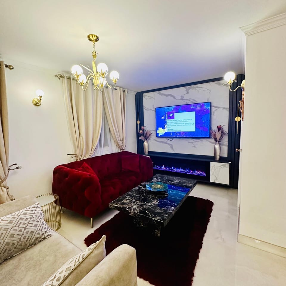 Communal lounge/ TV room