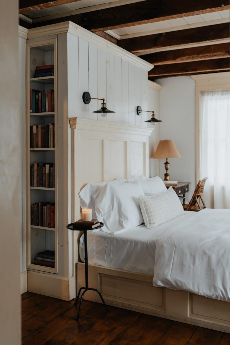Book Village Inn - Dickinson Room Queen Bed Apartment in Hobart