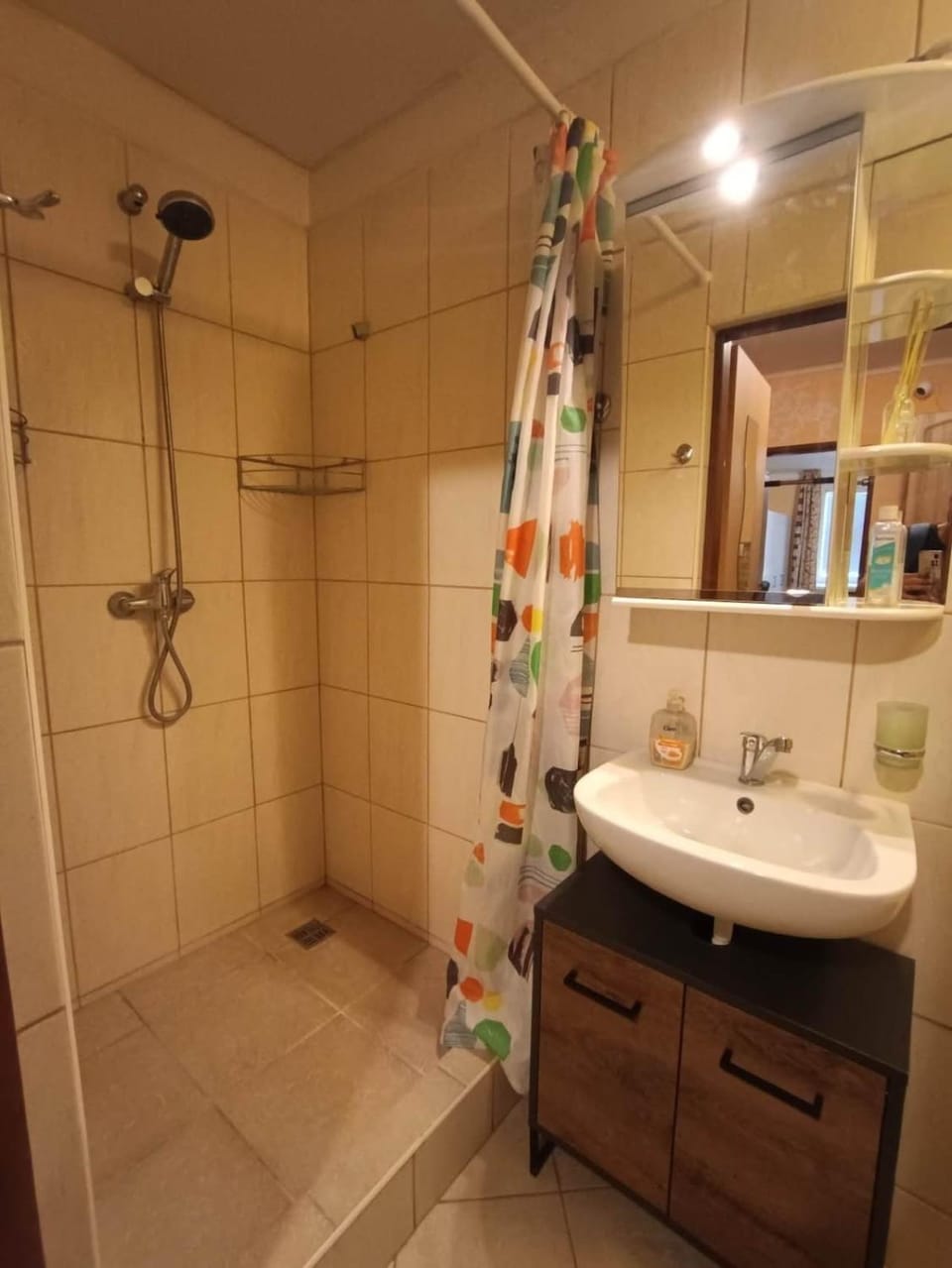 BA Nice Centrical Appartement, NO FREE parking, read the rules first, please Apartment in Bratislava