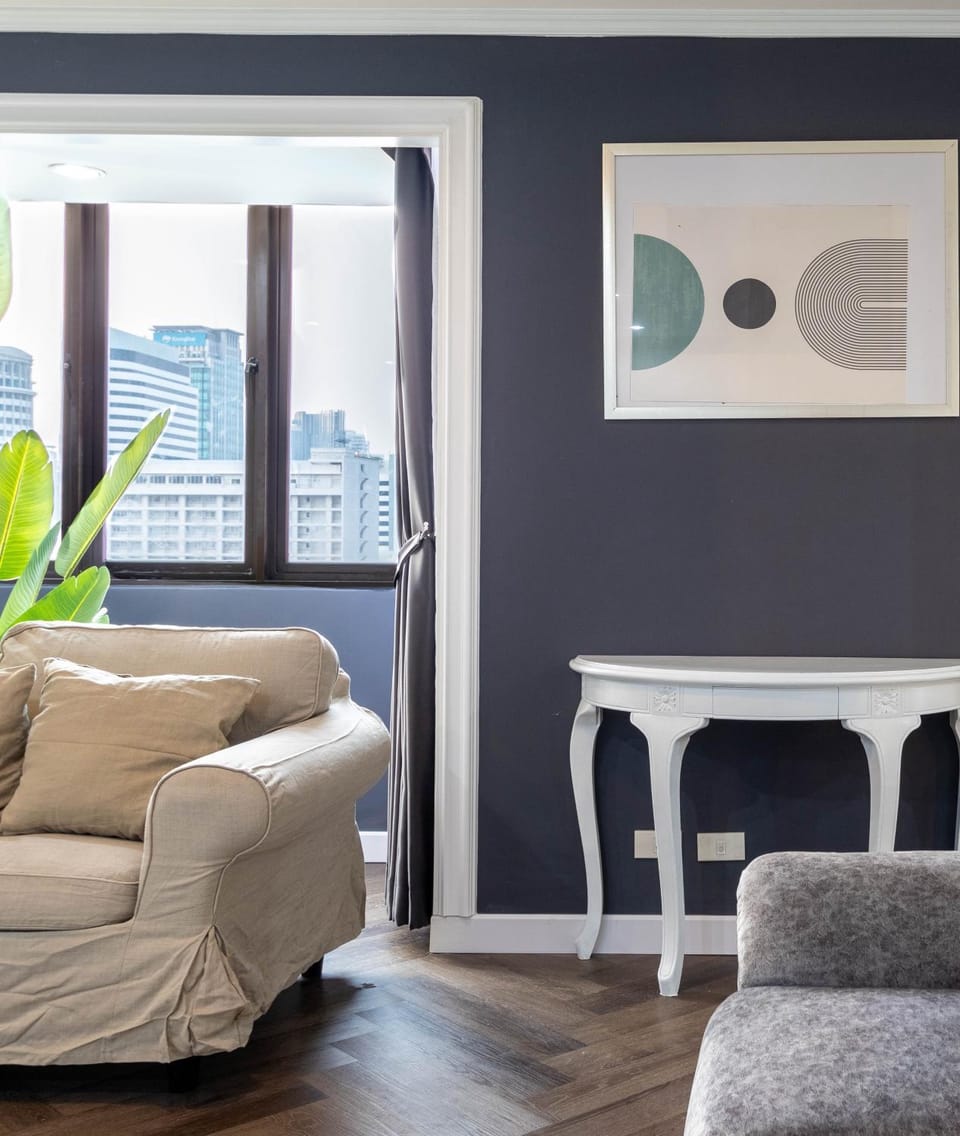 Omni Nuvél 4 Sukhumvit Branded Suites Apartment in Bangkok