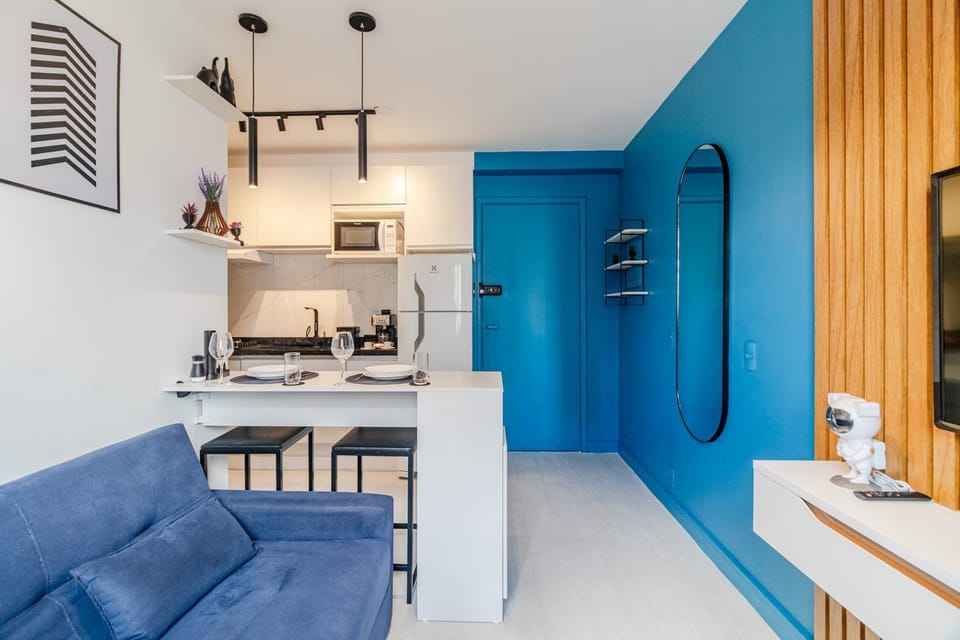 Kitchen or kitchenette, Living room, Seating area, pet friendly