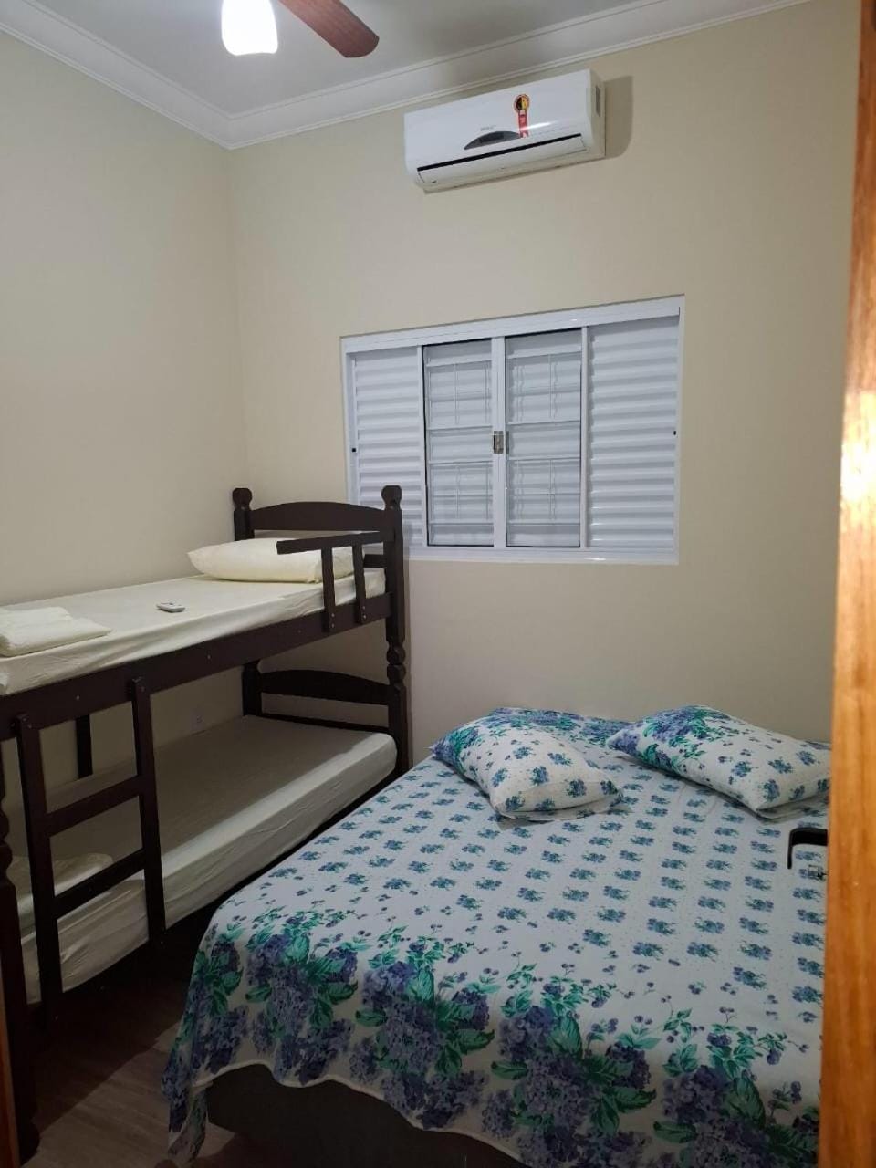 Bed, bunk bed, air conditioner