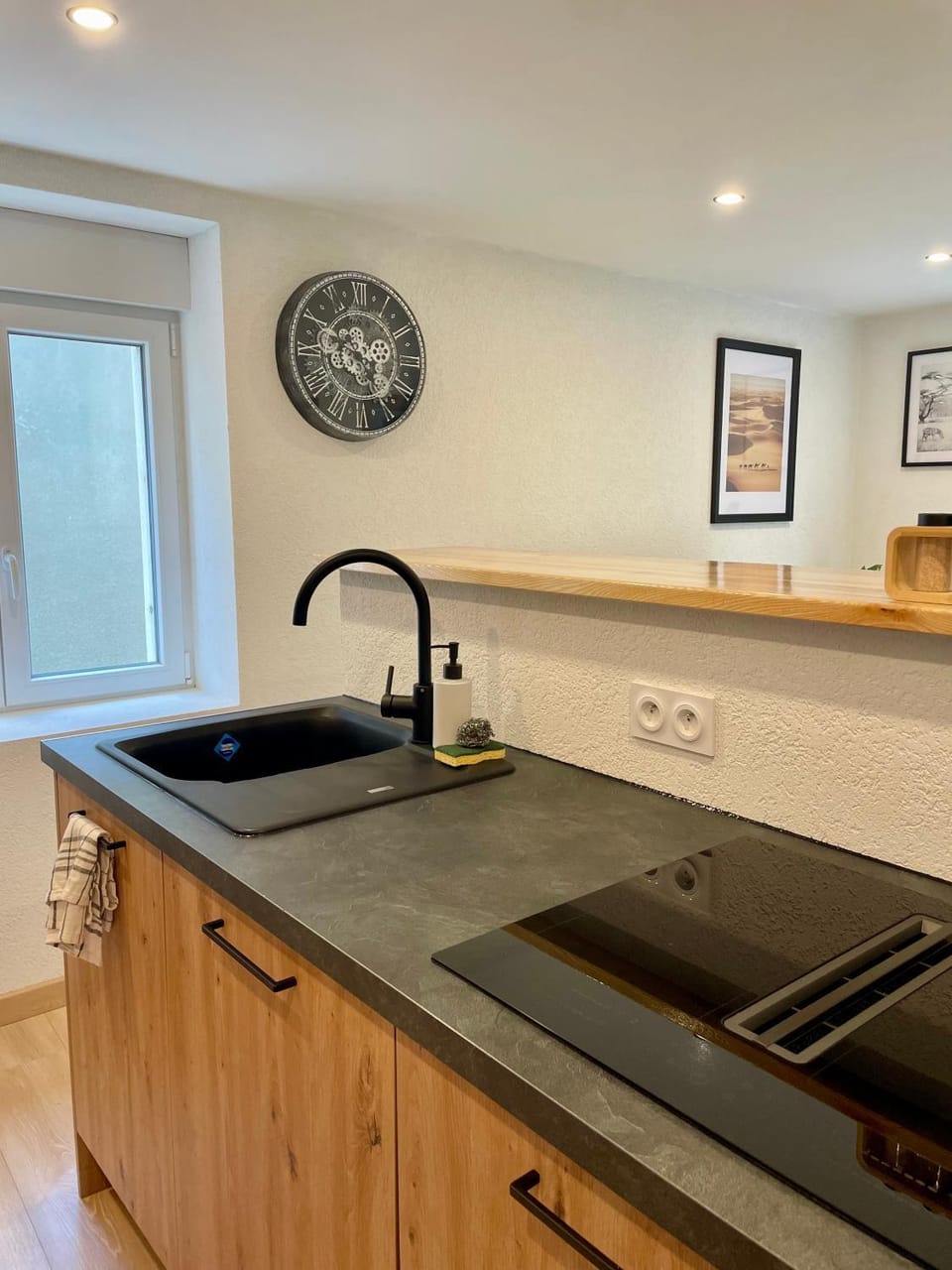 Kitchen or kitchenette, stove