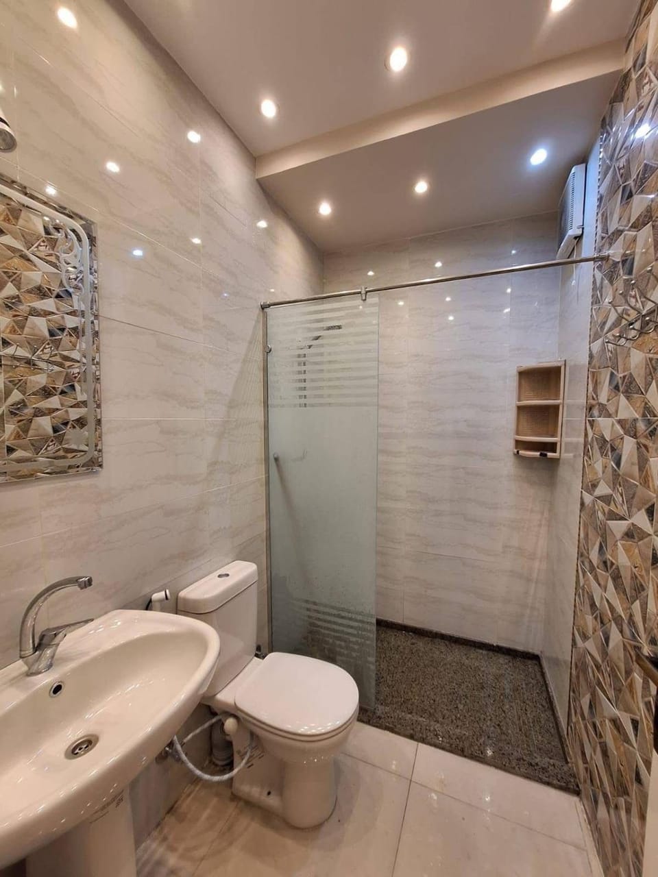 شقة مميزة للايجار المفروش بالشيخ زايد Apartment in Egypt