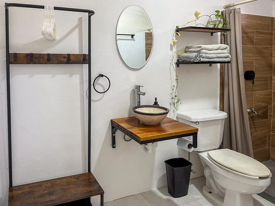 Shower, Bathroom, towels