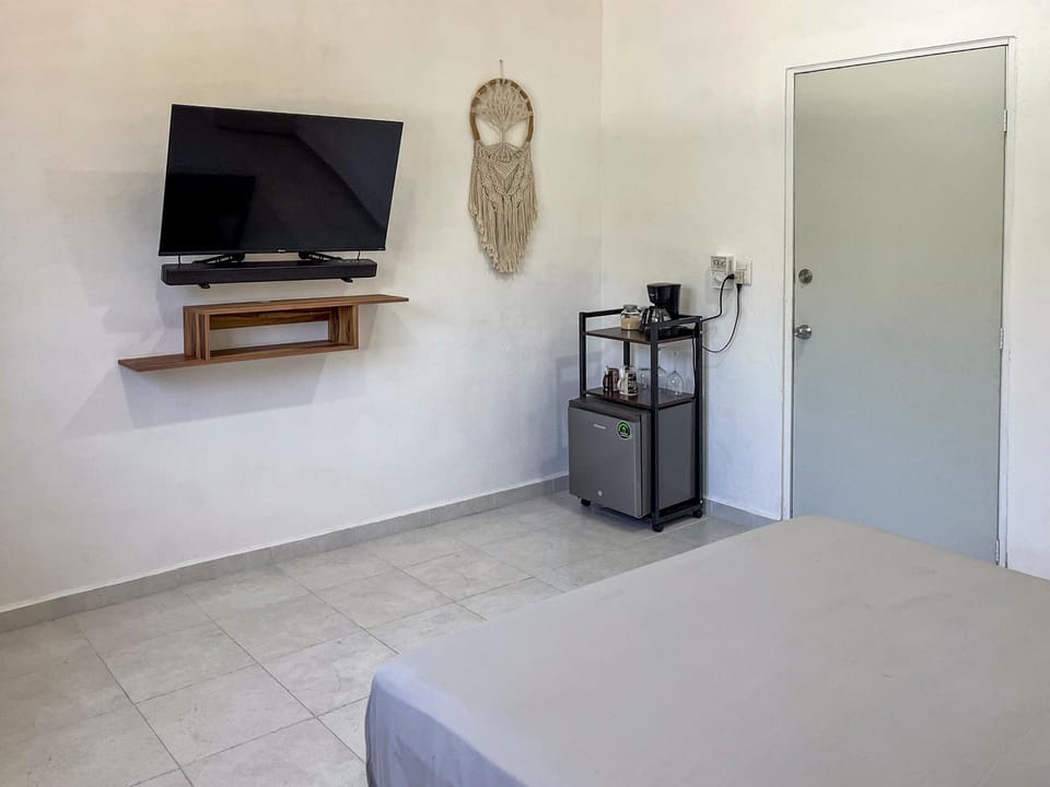 TV and multimedia, Bedroom