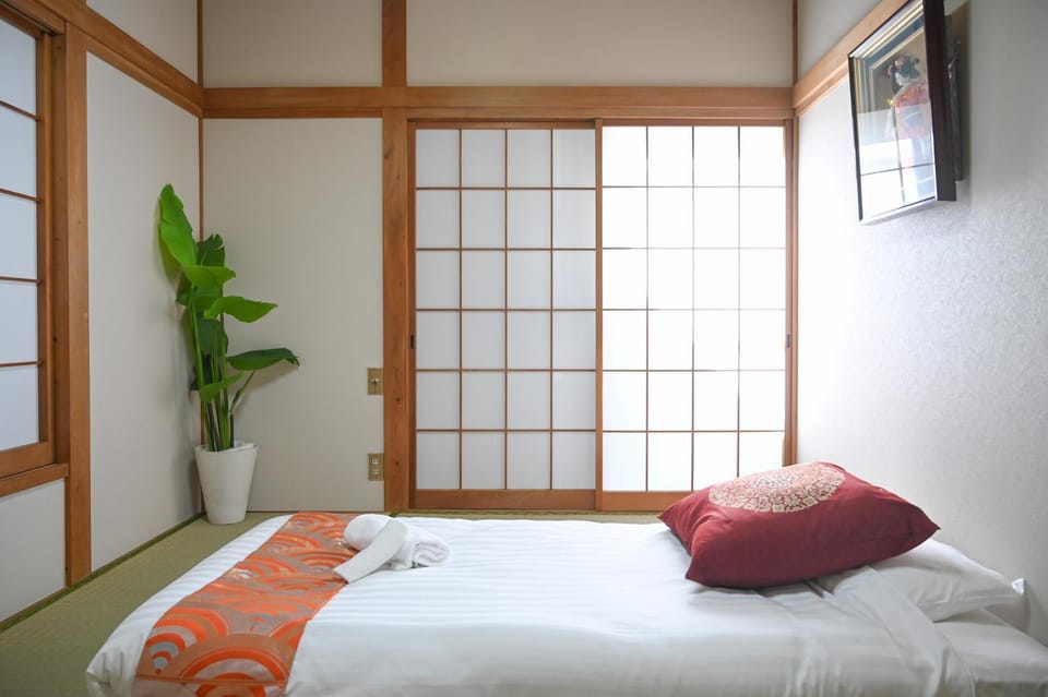 Living room, Bedroom