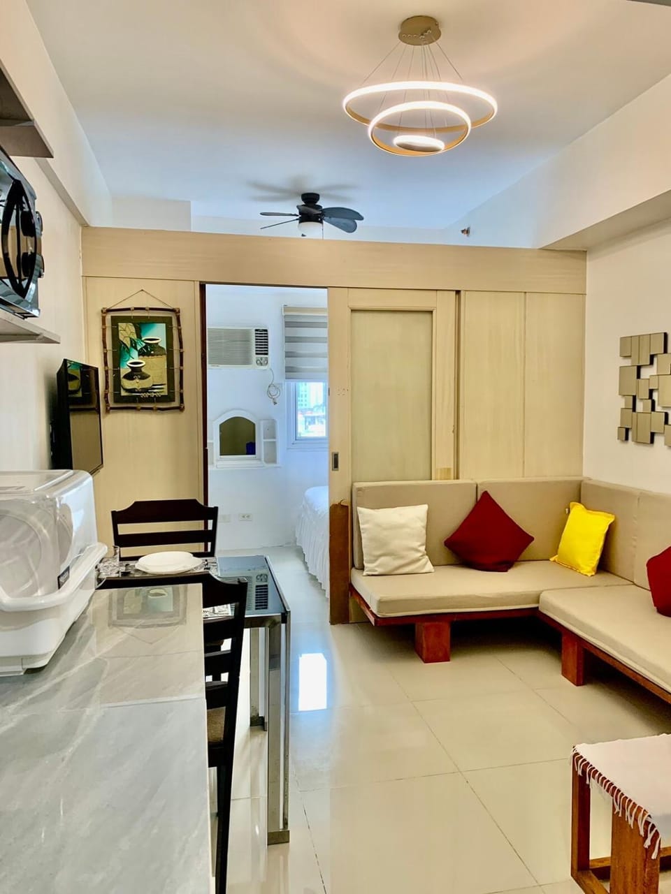 JC Condo,1BR Jazz Bel-air Makati, POOLVIEW, TRIDENT Apartment in Makati