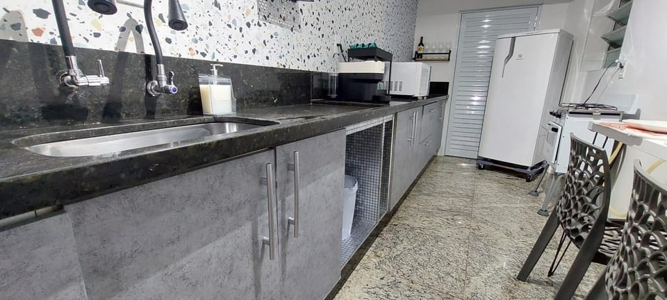 Breakfast, Dinner, dishwasher, microwave, minibar, oven, pet friendly, stove