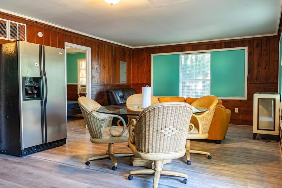 GpL 2668 Two Bedrooms Apartment in Fort Myers