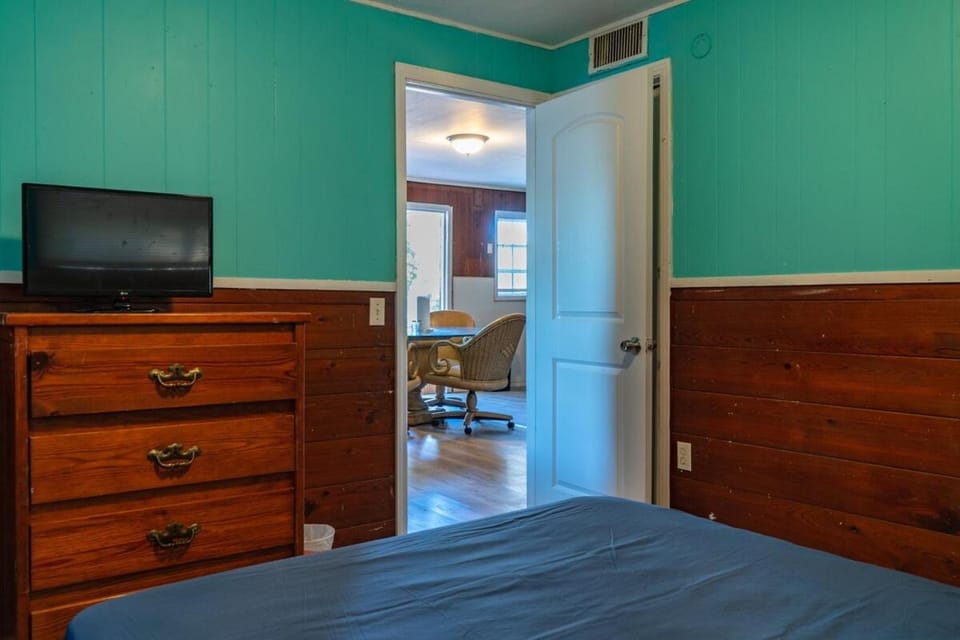 GpL 2668 Two Bedrooms Apartment in Fort Myers