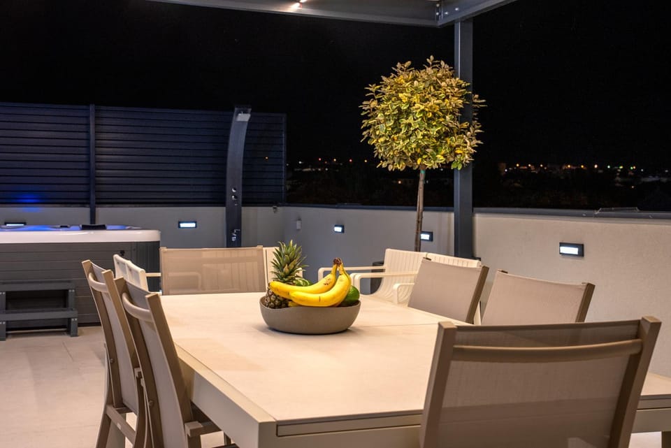 Night, Balcony/Terrace, Seating area