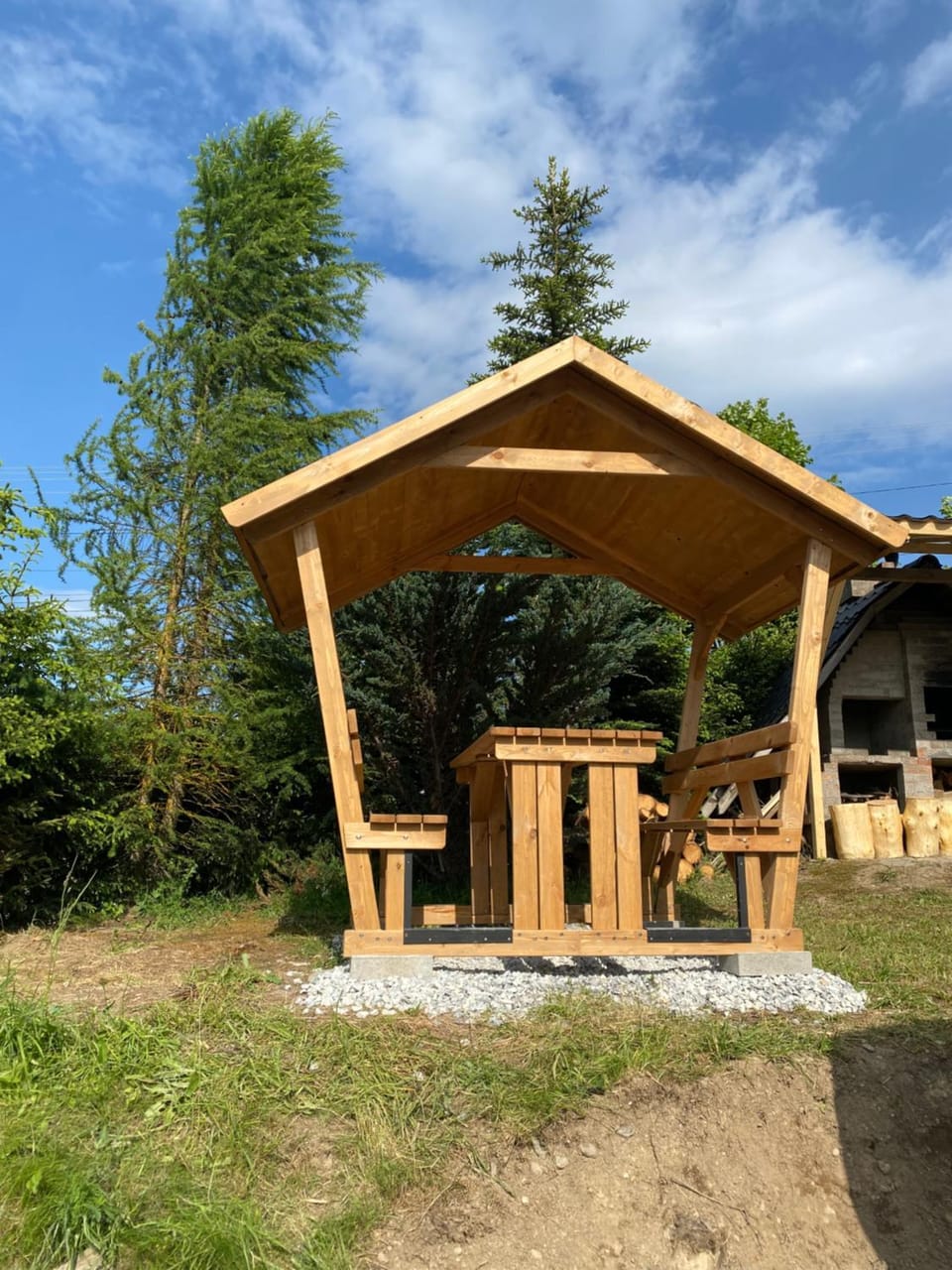 Garden, Seating area, Dining area