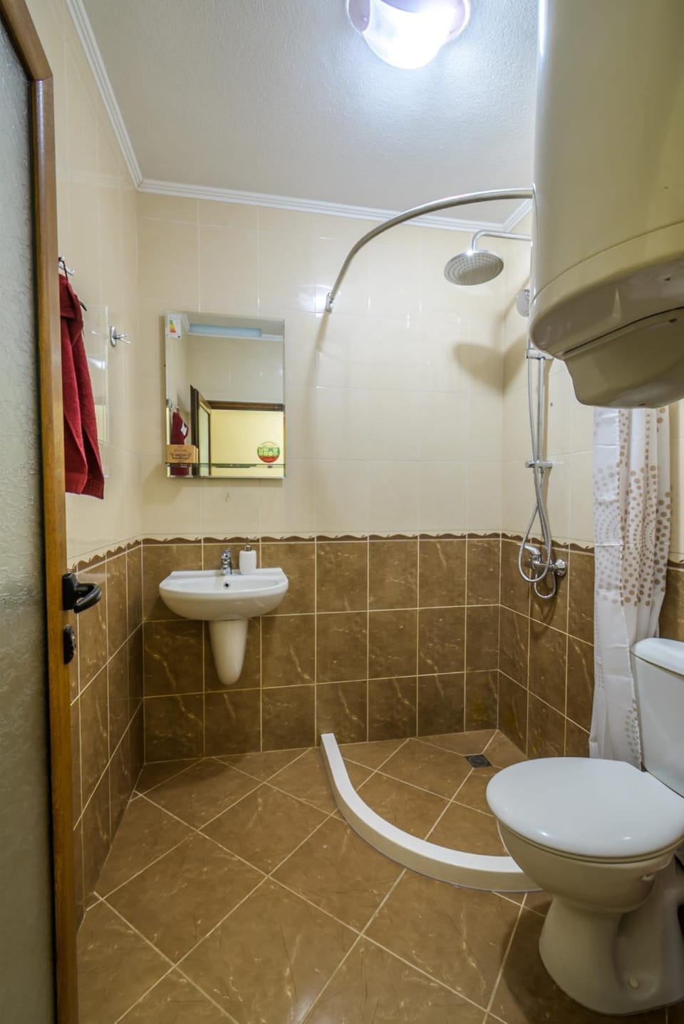 Shower, Toilet, Bathroom, Bath, towels