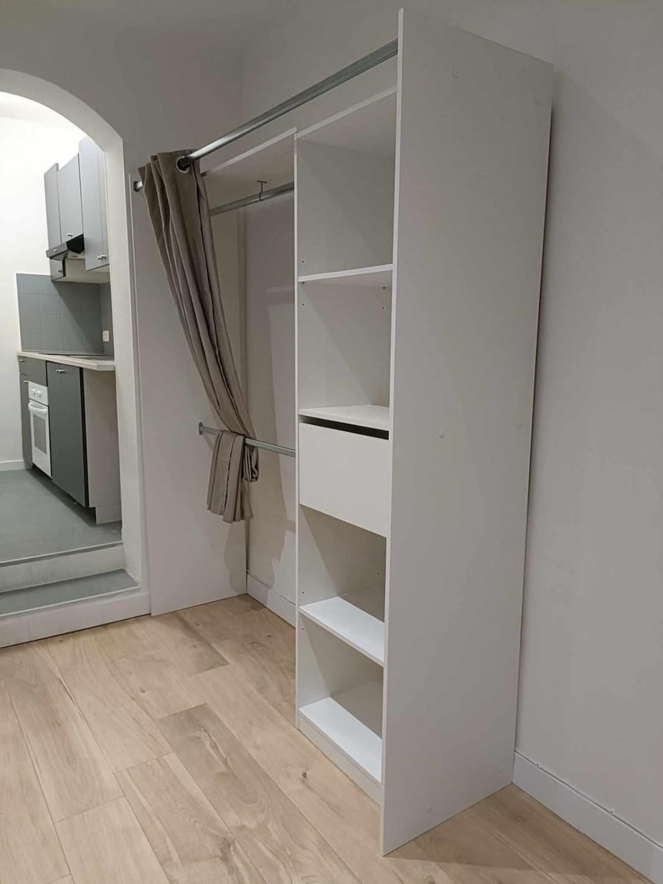 wardrobe