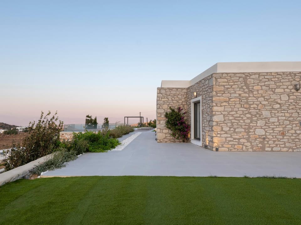 Property building, Day, Natural landscape