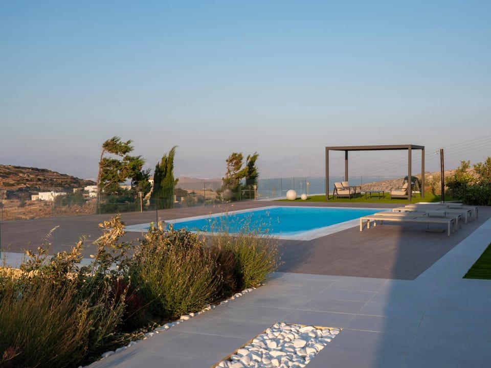 Garden, Swimming pool
