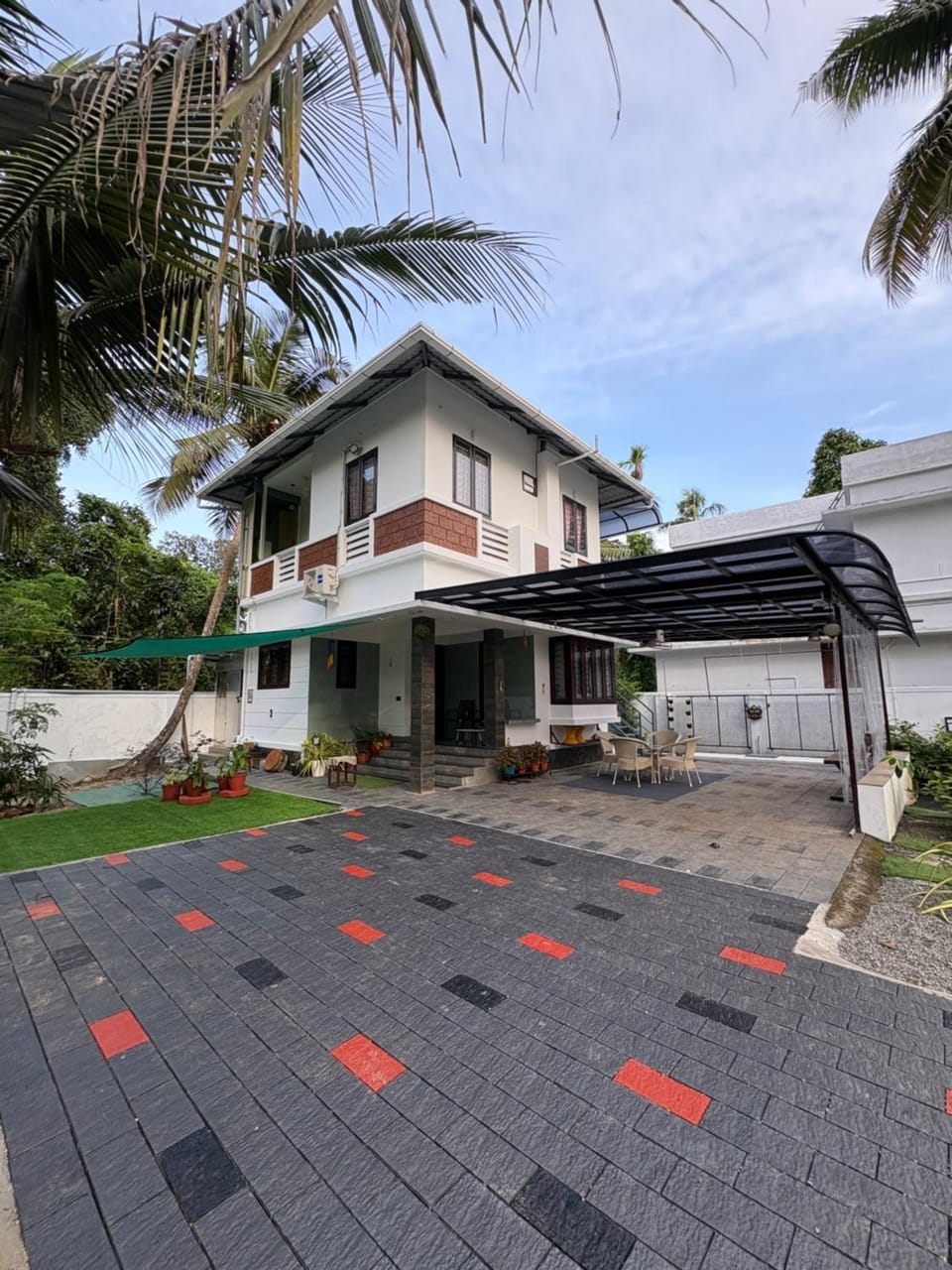 The Serene Retreat House in Kochi