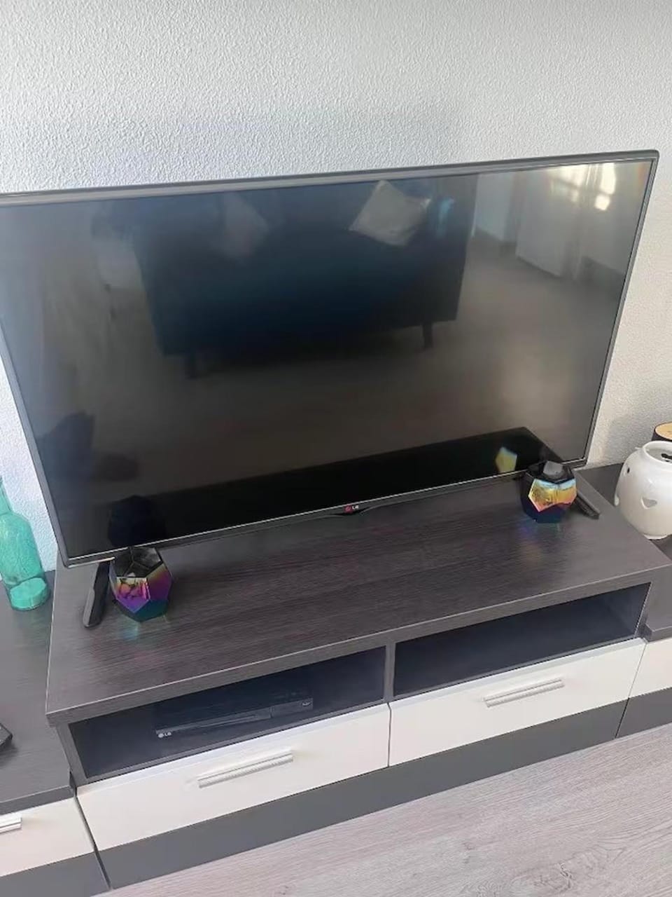 TV and multimedia, furniture