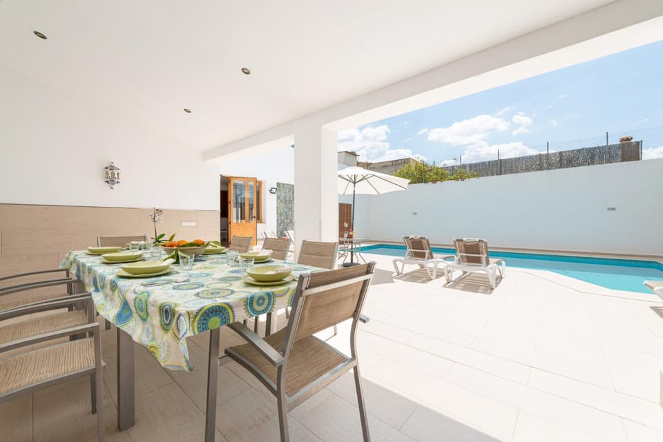 Balcony/Terrace, Dining area