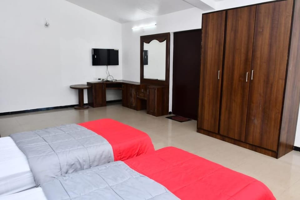 Classic Homestay Hills Ooty Bed and Breakfast in Ooty