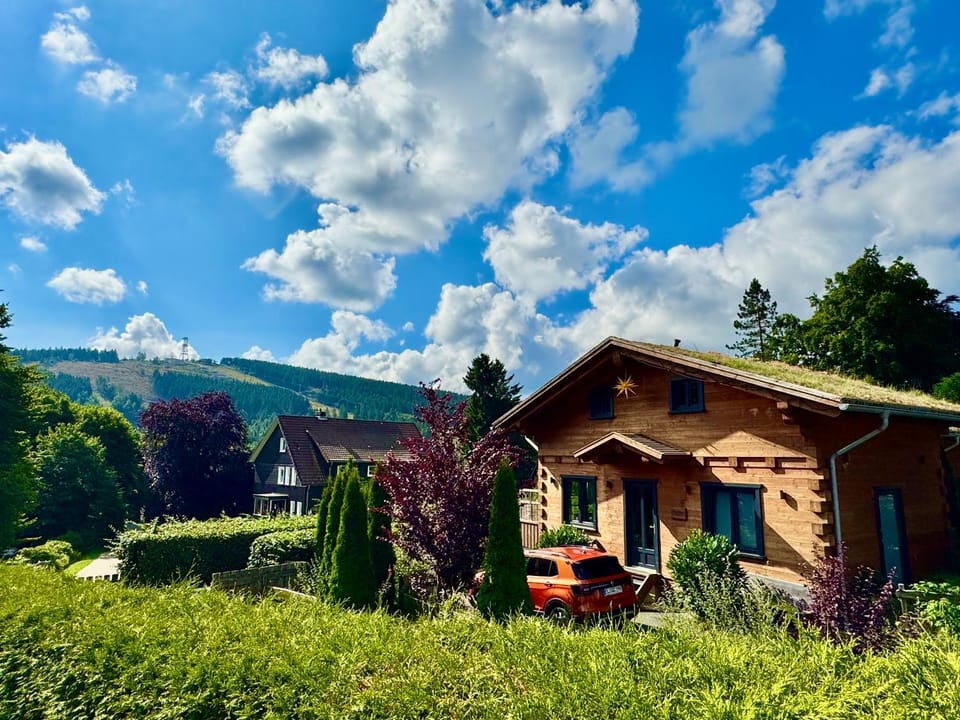 Harz-Blockhaus, 4 und 5 Sterne, Sauna - und Kamin - KH House in Goslar