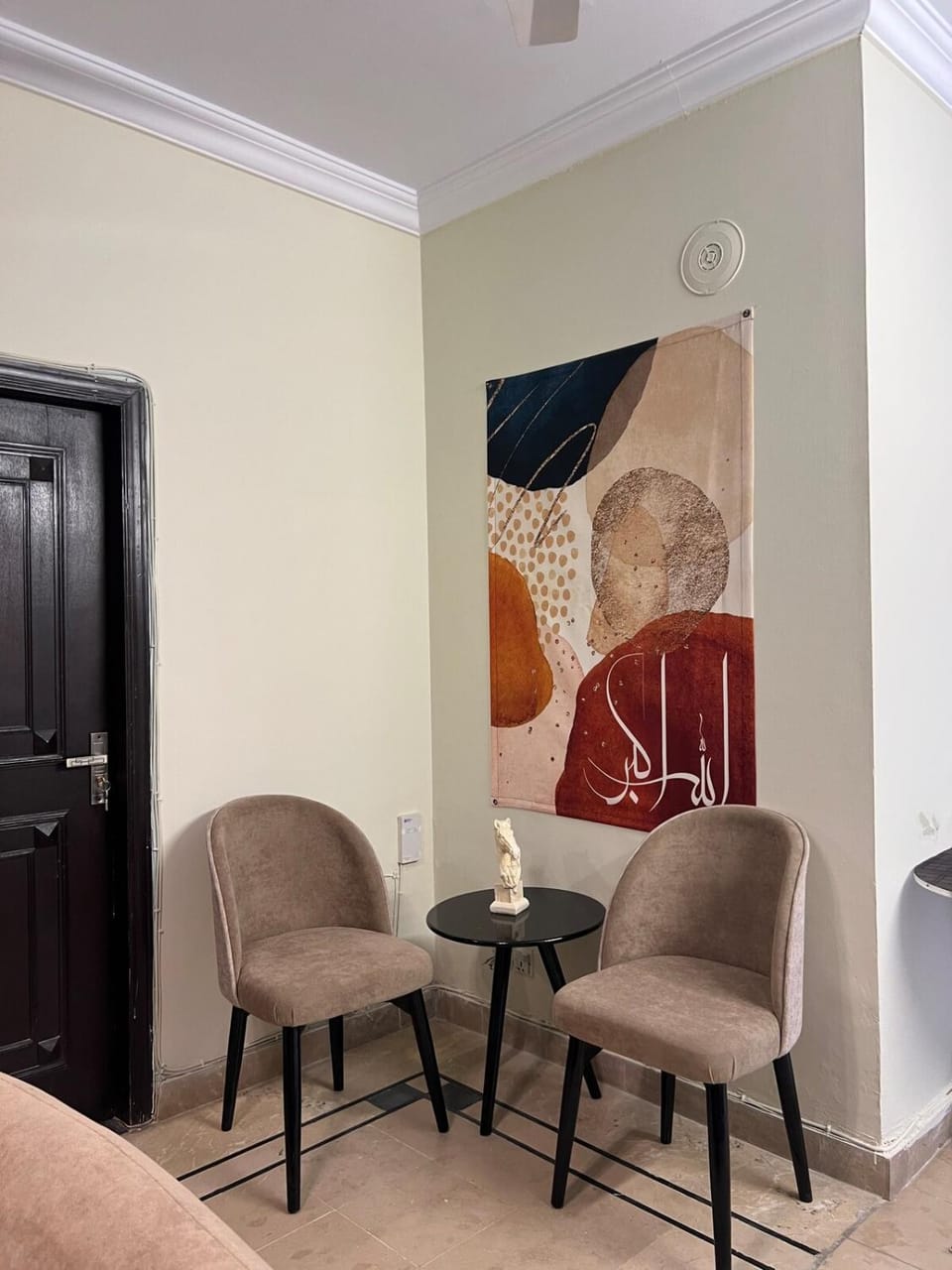 Luxury 2BHK Retreat in the Heart of the Islamabad Apartment in Islamabad Capital Territory