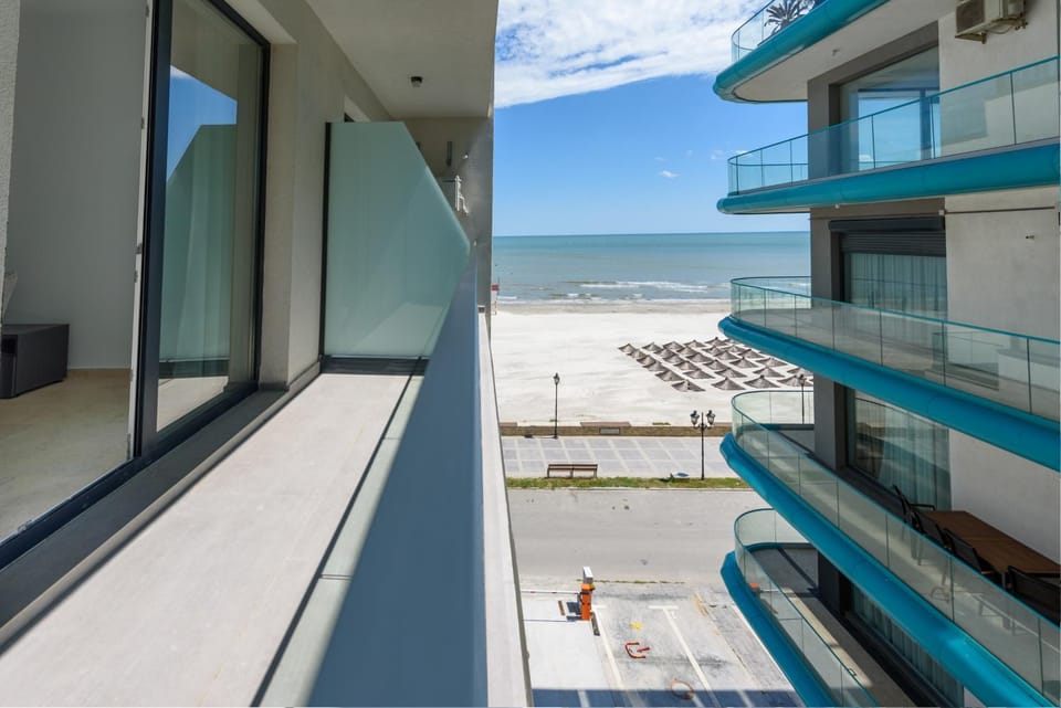 Day, Natural landscape, View (from property/room), Balcony/Terrace, Beach, Sea view