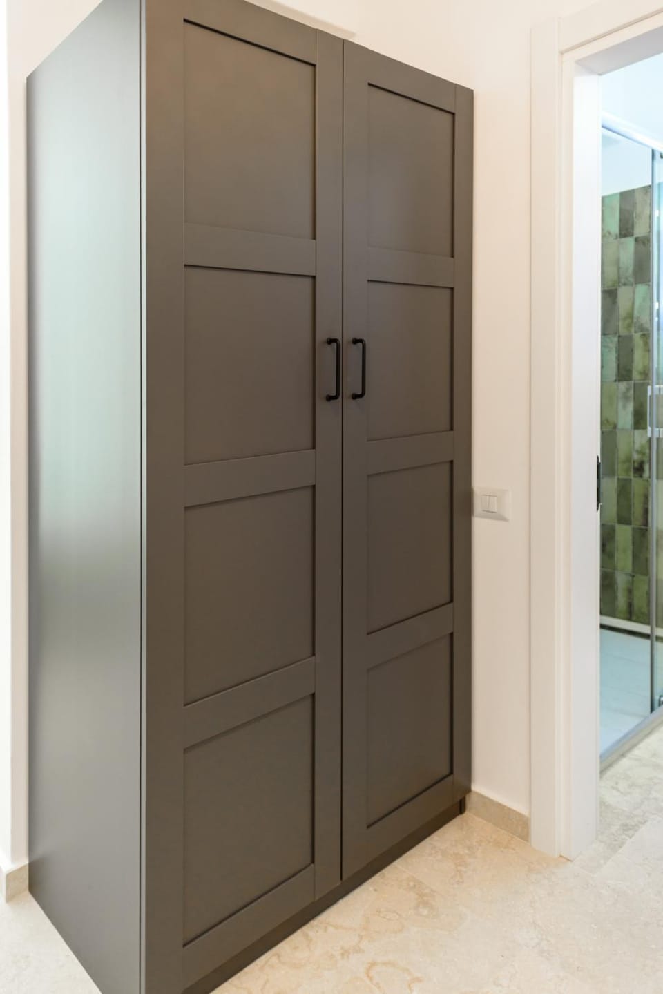 wardrobe
