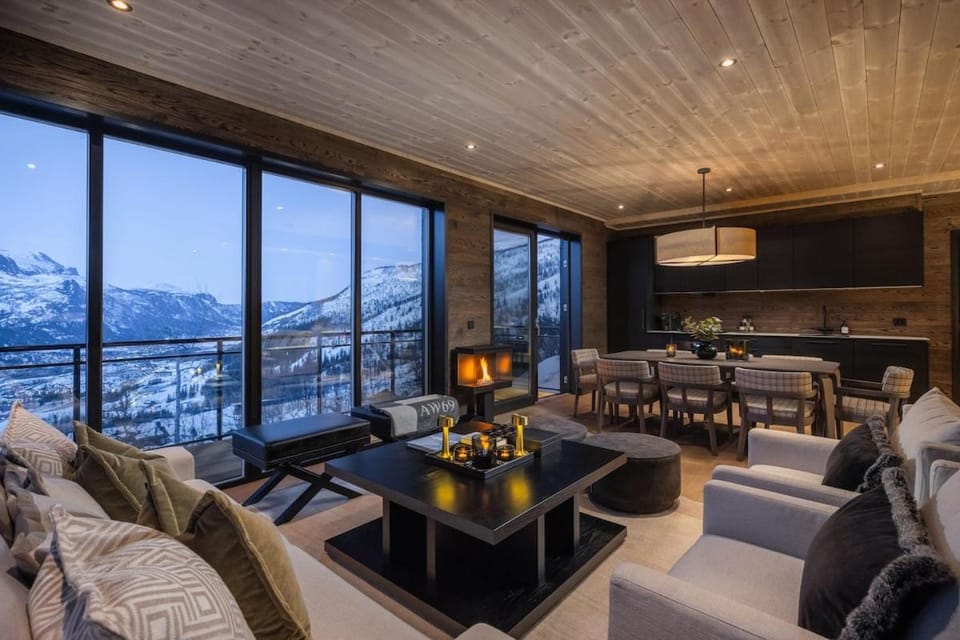 Natural landscape, Living room, Seating area, Dining area, Mountain view