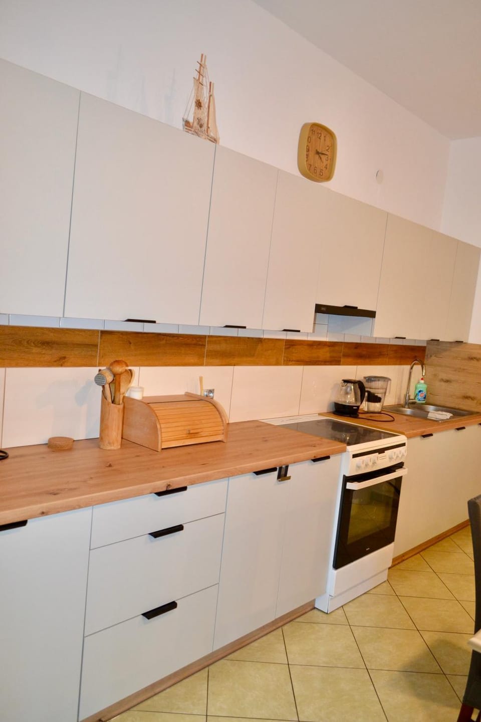 Kitchen or kitchenette, stove