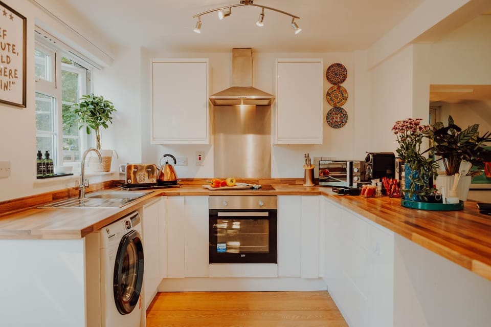 Kitchen or kitchenette, stove, toaster
