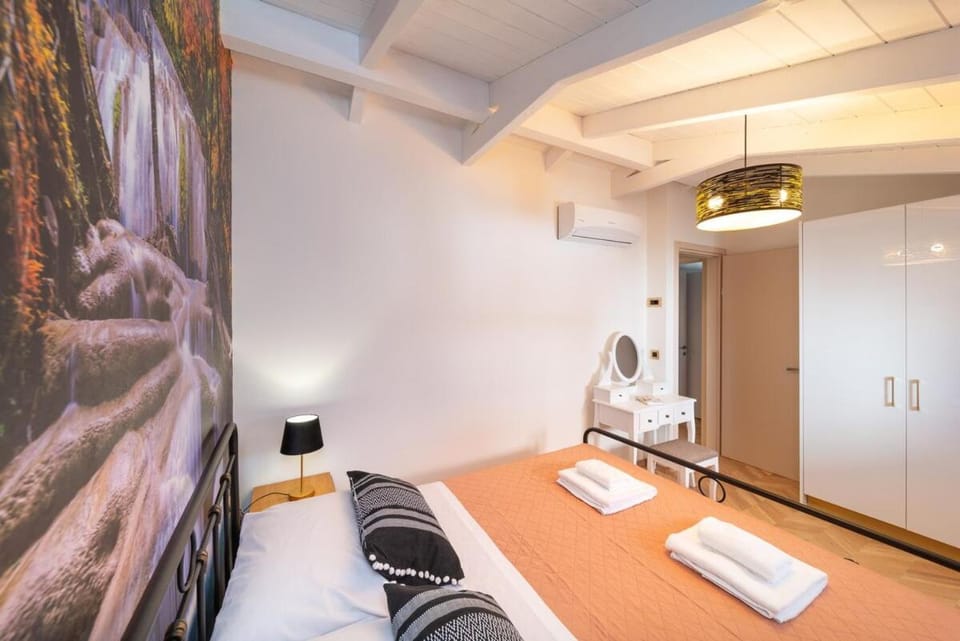 Onour Apartment 1 House in Ialysos