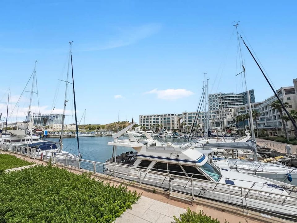 Ocean Luxe at The Island Apartment in Herzliya