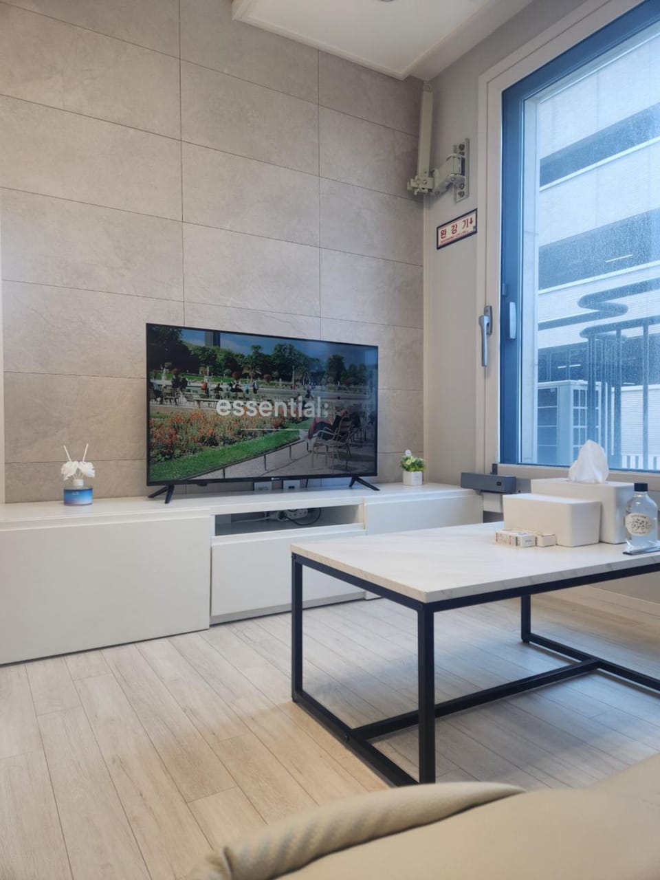 Yeongdeungpo-gu Office Station Line 2 and Line 5 5 minutes away two-bedroom Apartment in Seoul