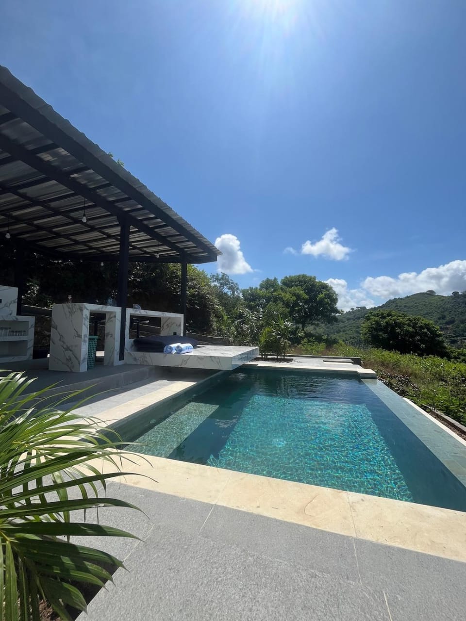 Ripple Are Guling Beach, South Lombok Villa in Pujut