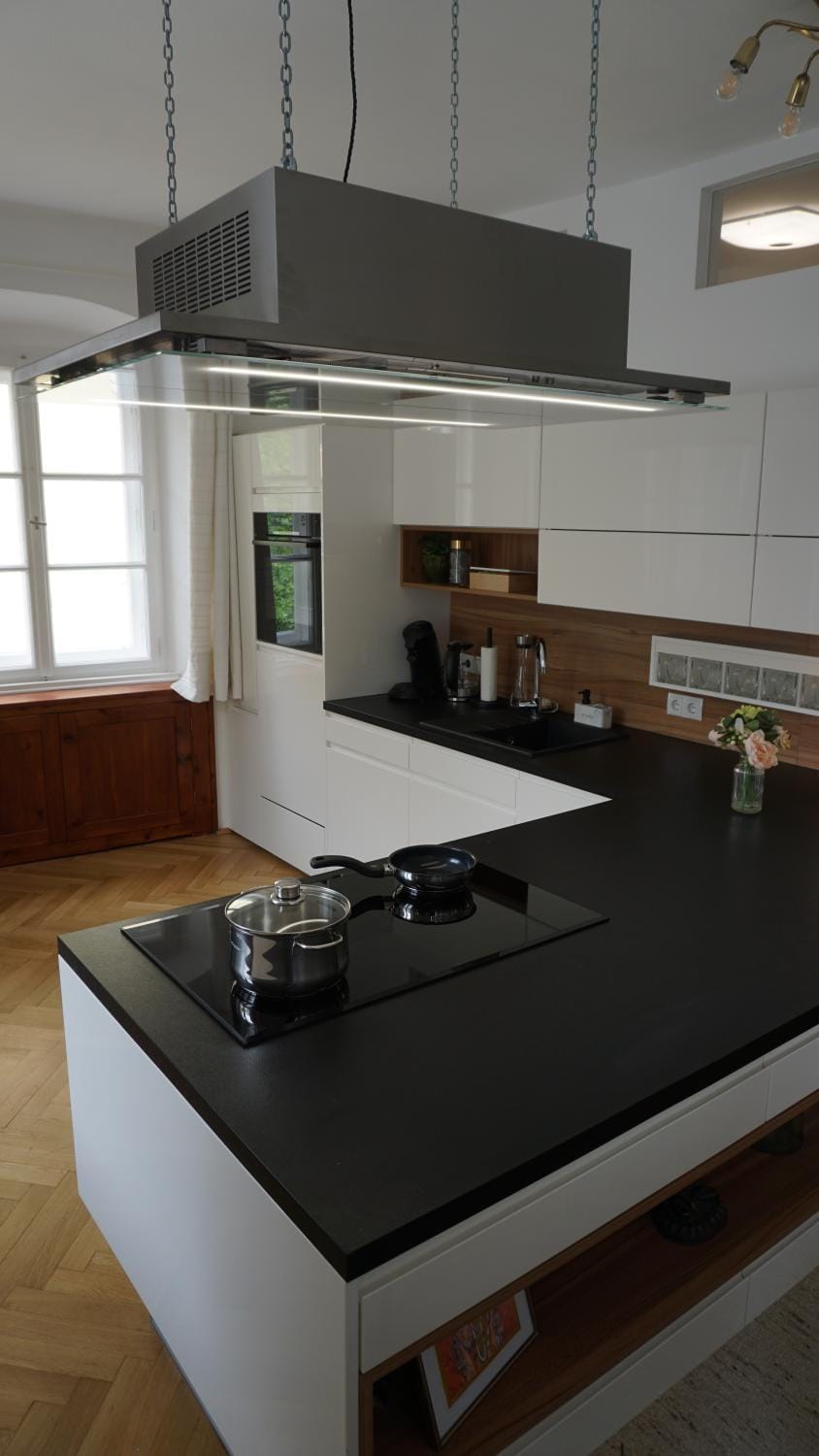 Kitchen or kitchenette, stove
