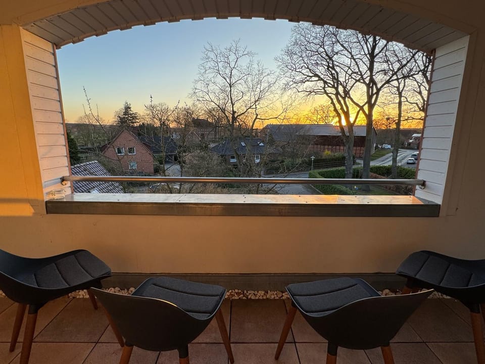 View (from property/room), Balcony/Terrace, Sunset