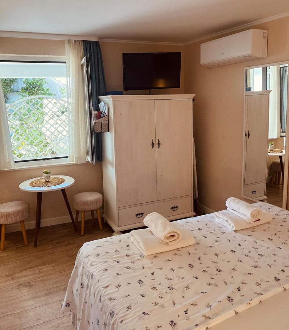 Cozy Room Apartment in Mlini