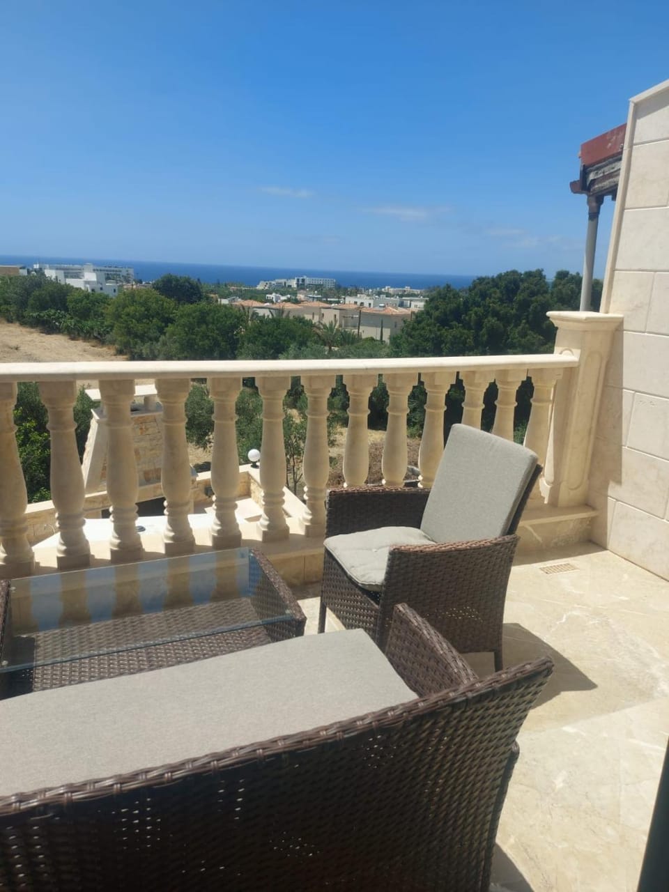 Sea view maisonette Chloraka House in Paphos District