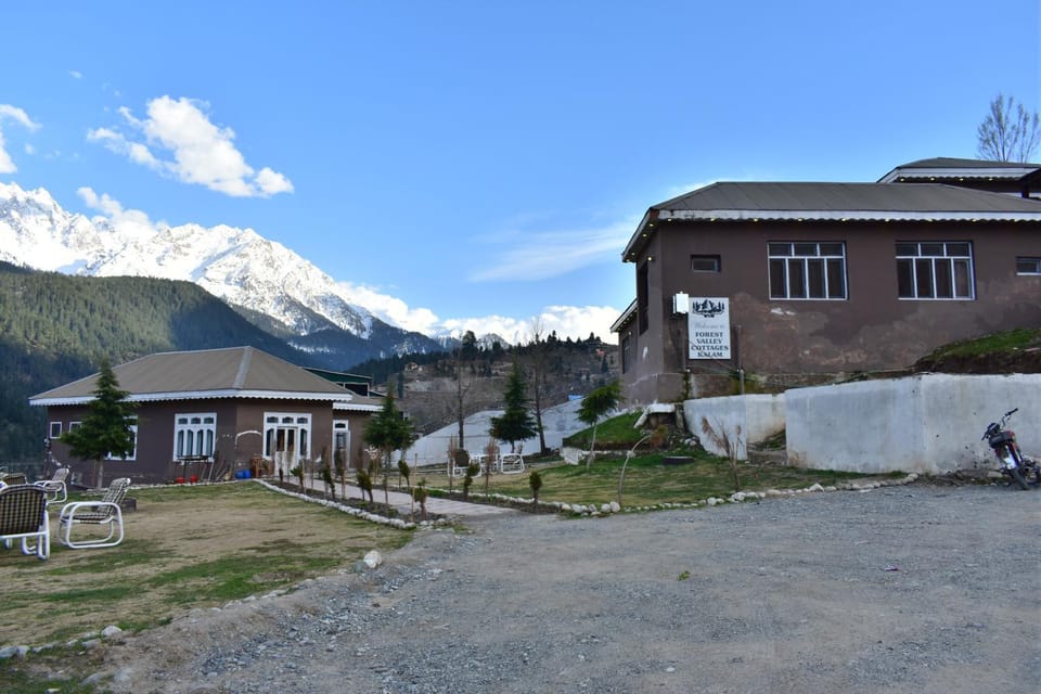 Property building, Restaurant/places to eat, Spring, Day, Natural landscape, Activities, Activities, View (from property/room), View (from property/room), Garden view, Garden view, Landmark view, Mountain view, Mountain view, Breakfast, room service, room service, shuttle, shuttle, VIP, VIP, VIP