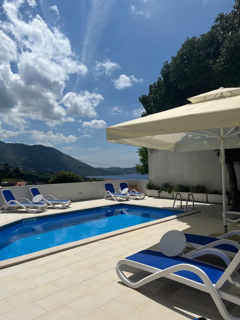 Apartment with Sunset terrace Apartment in Mlini