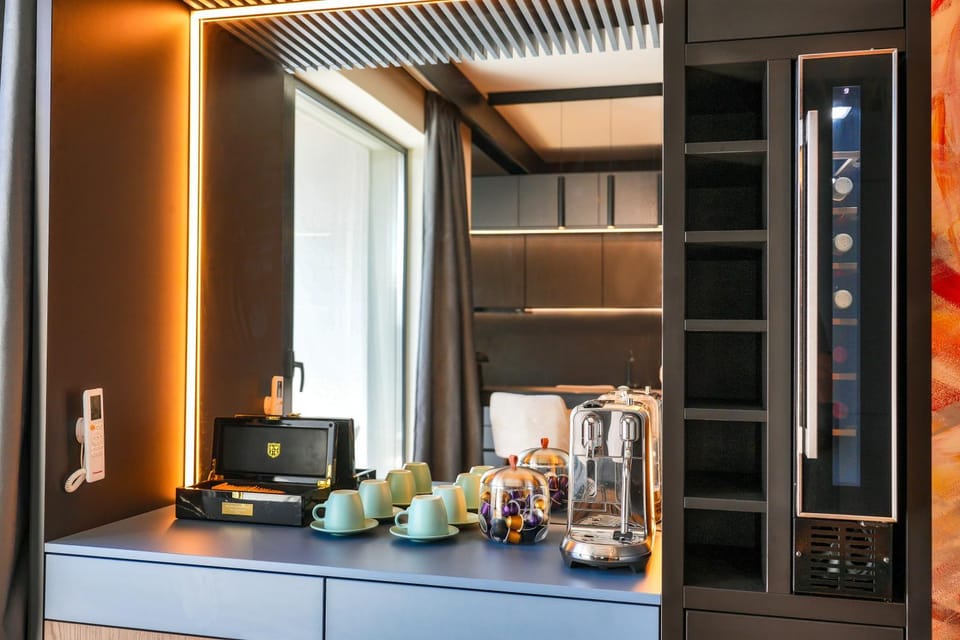 Coffee/tea facilities
