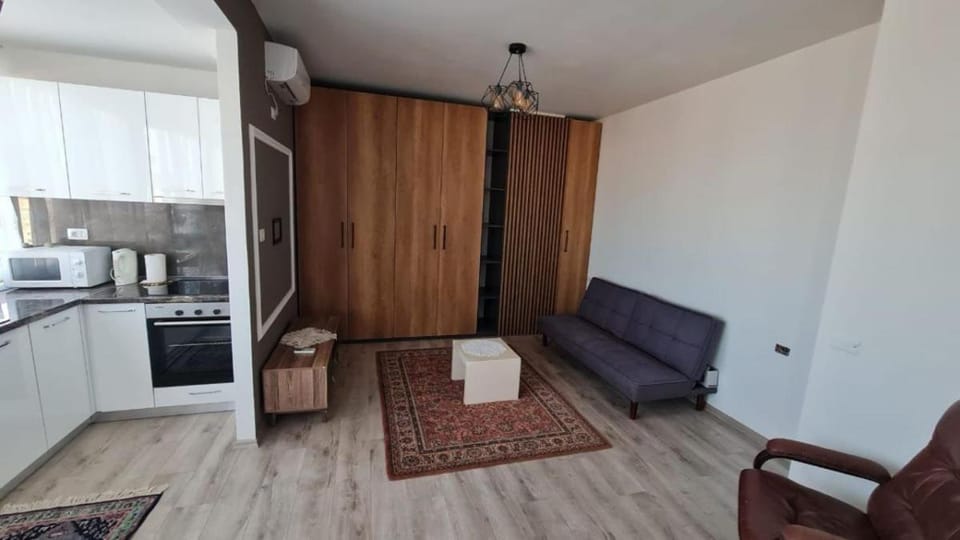 Mbyllur Apartment in Tirana