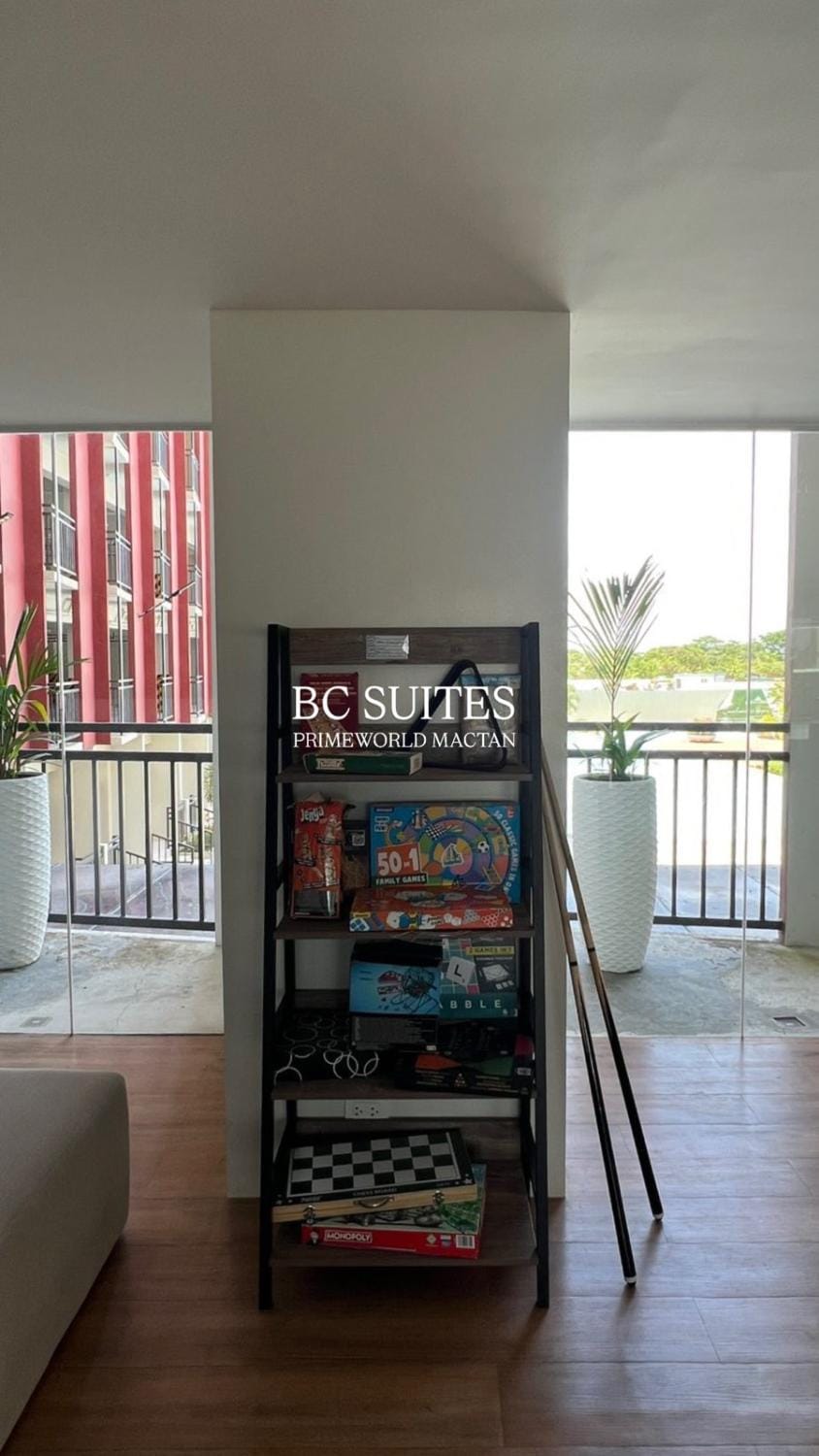 Communal lounge/ TV room, Game Room