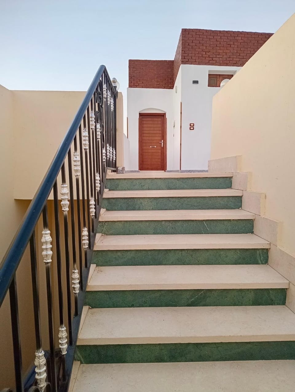 Maat Studio Bed and Breakfast in Luxor