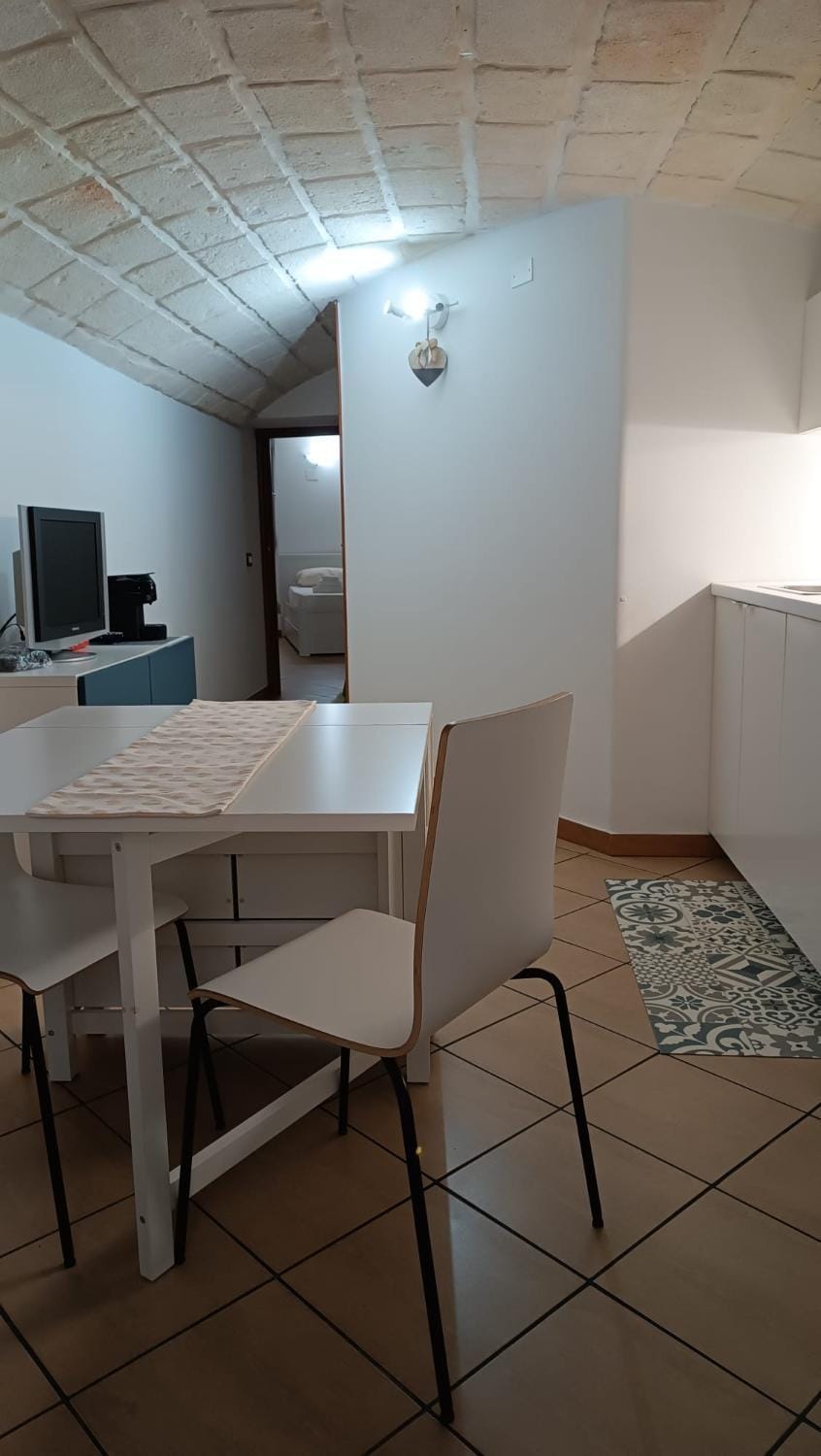 TV and multimedia, Kitchen or kitchenette, Dining area